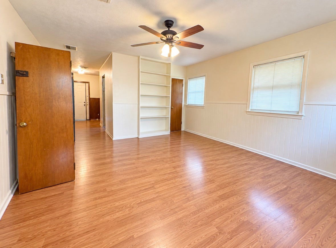 11929 15th Street, Santa Fe, TX 77510 11929 15th Street, Santa Fe, TX 77510