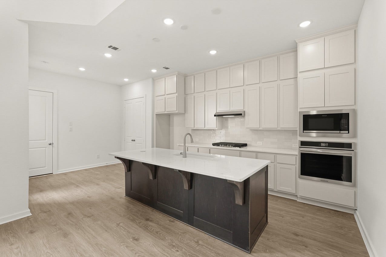 308 Fields Lane, Montgomery, TX 77316 Kitchen