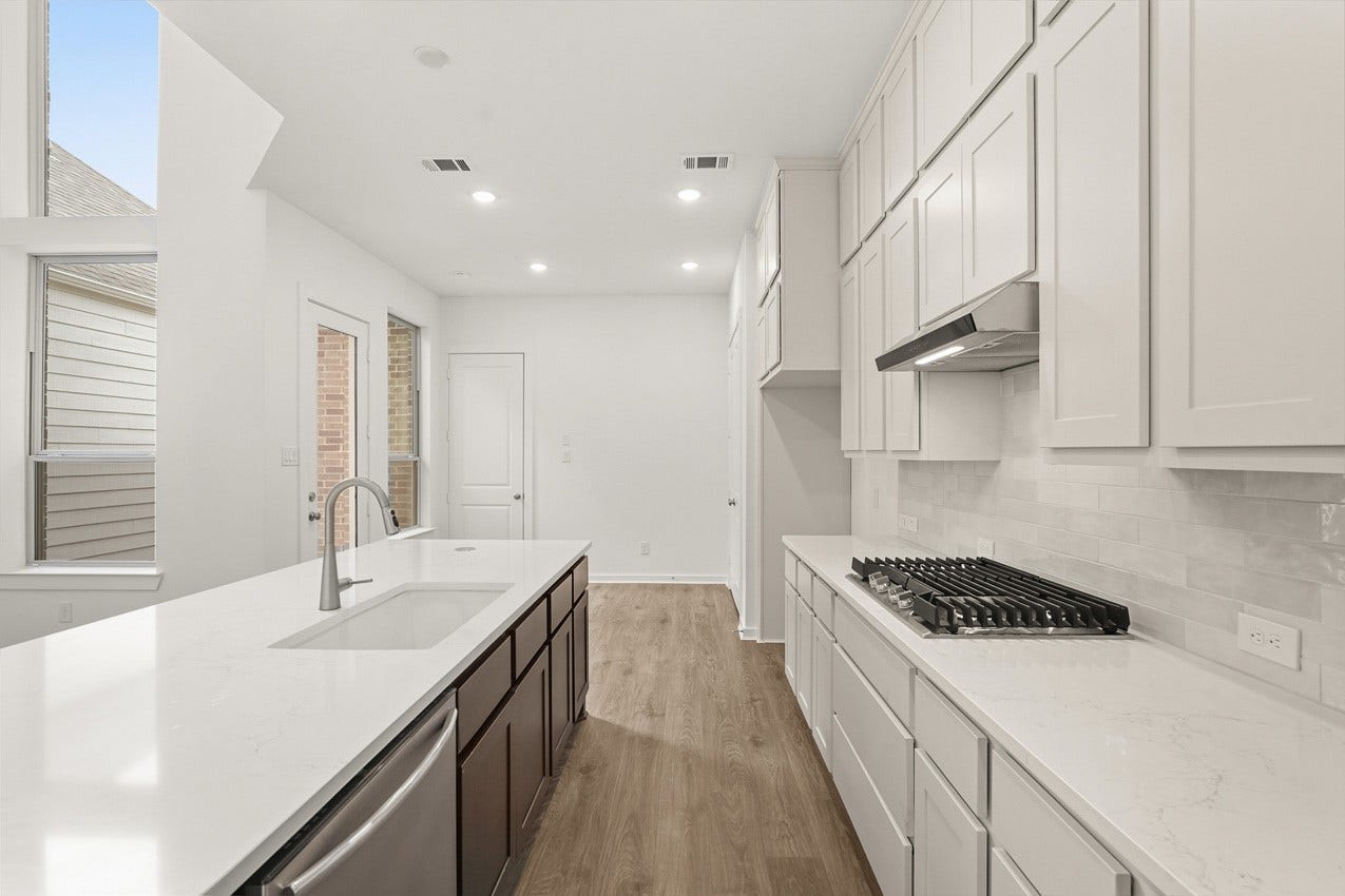 308 Fields Lane, Montgomery, TX 77316 Kitchen