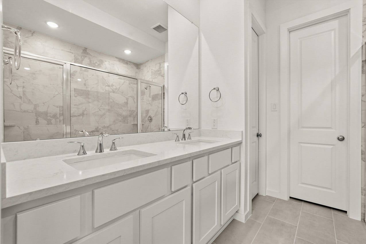 308 Fields Lane, Montgomery, TX 77316 Primary Bathroom
