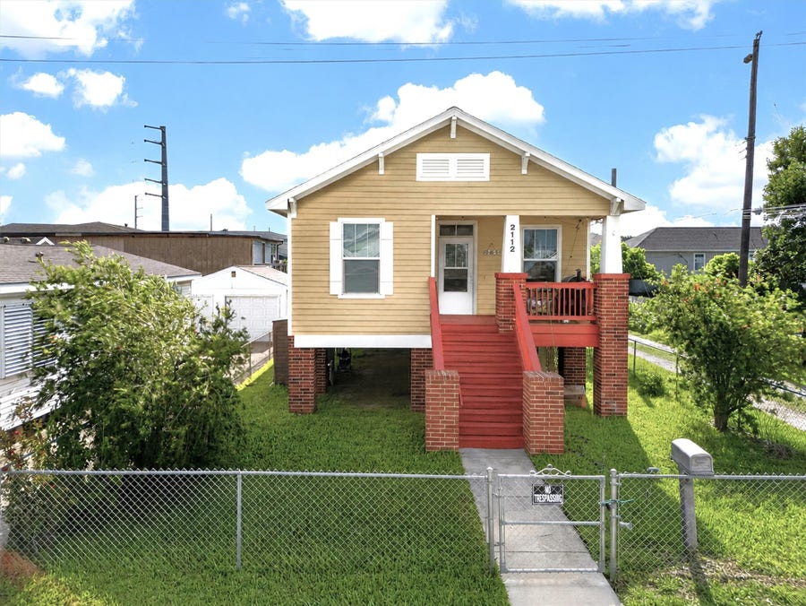 Property photo for 2112 57th Street, Galveston, TX