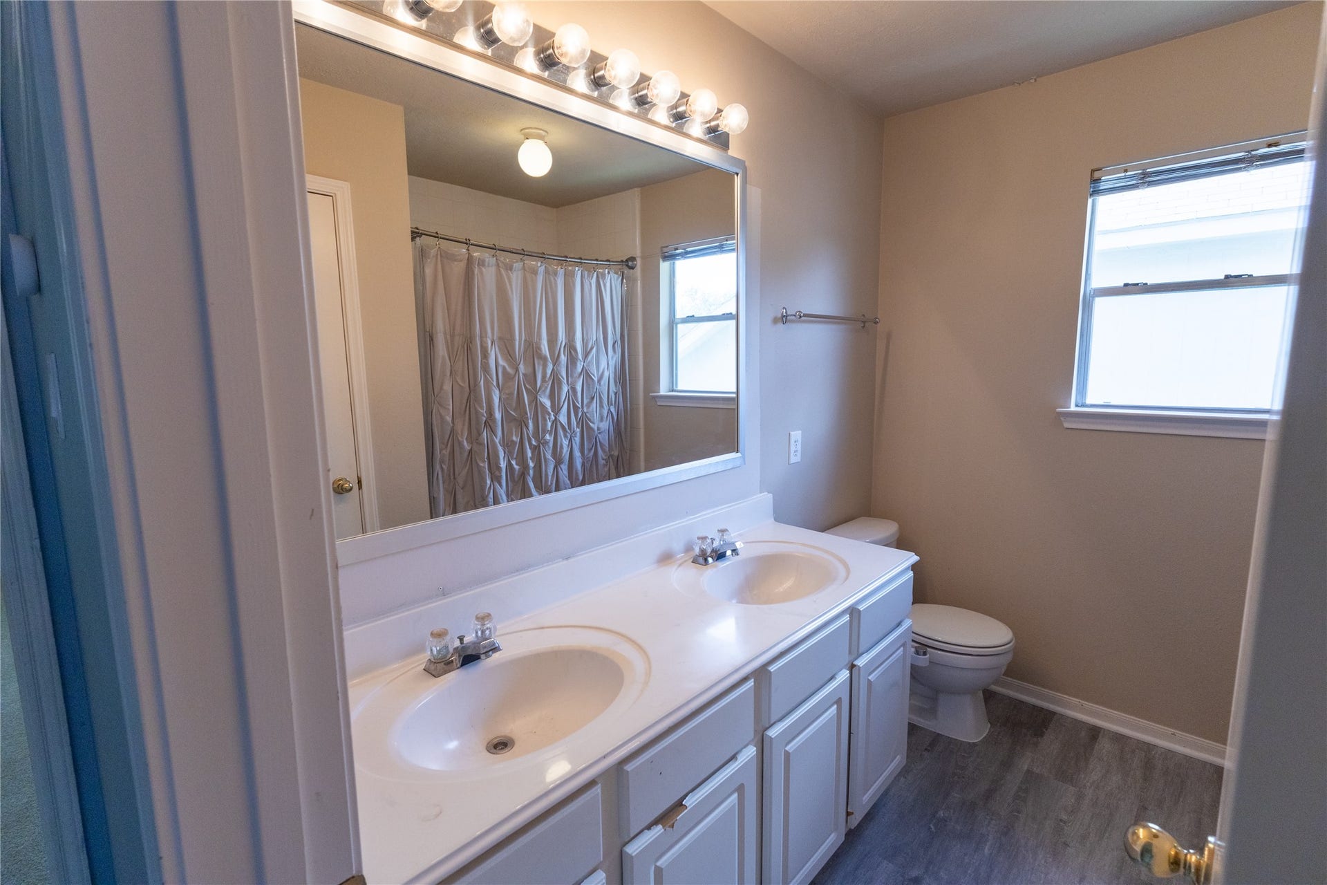 2143 Autumn Fern Drive, Katy, TX 77450 2143 Autumn Fern Drive, Katy, TX 77450