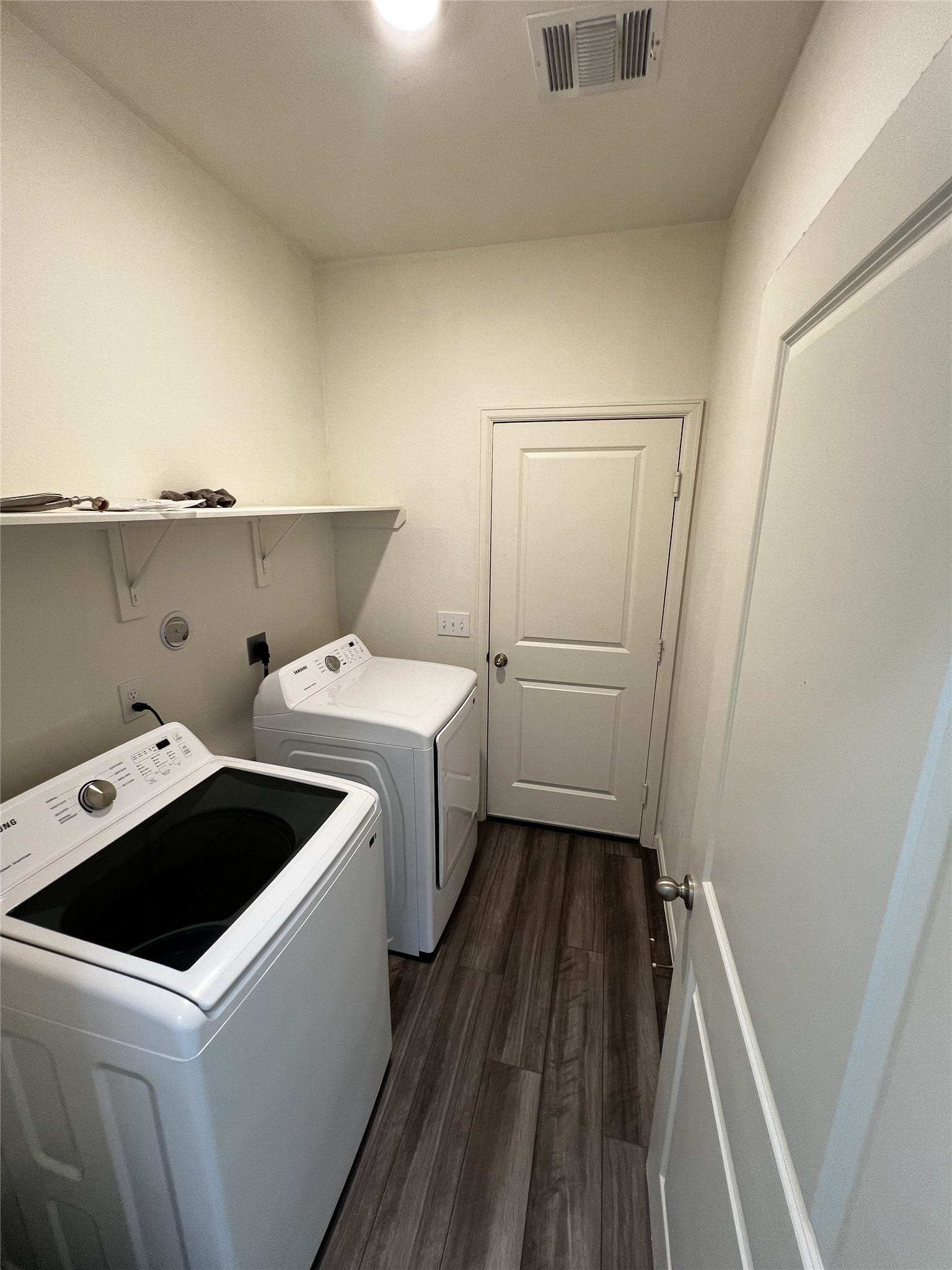1065 Water Oak Lane, Brookshire, TX 77423 1065 Water Oak Lane, Brookshire, TX 77423