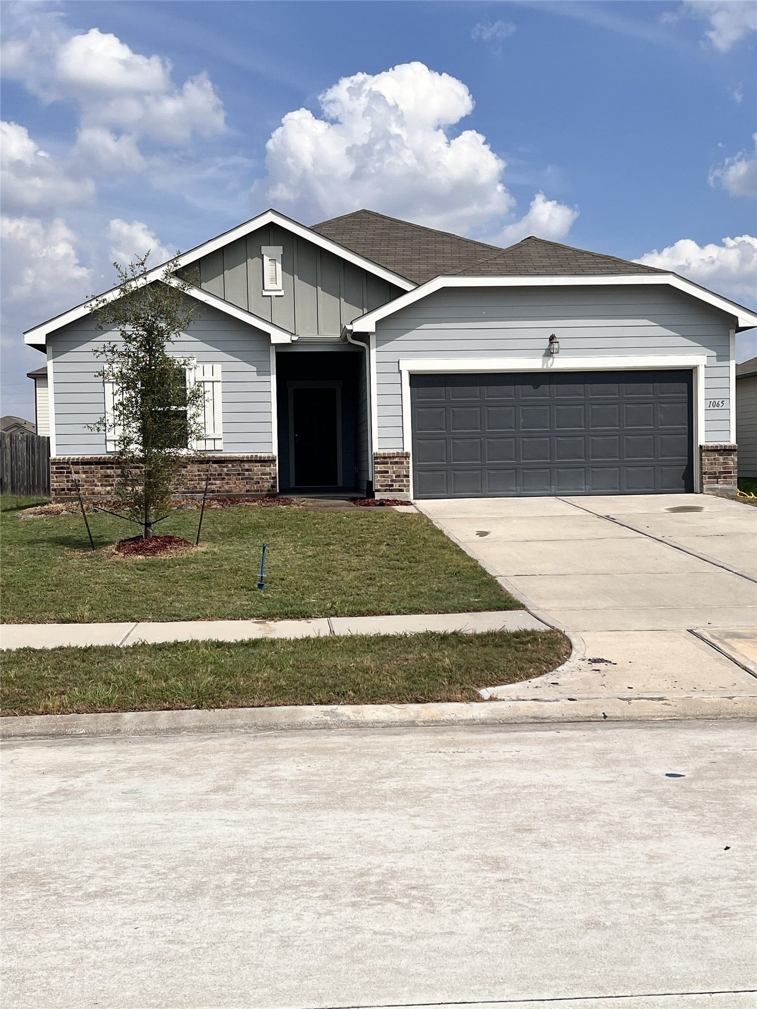 1065 Water Oak Lane, Brookshire, TX 77423 1065 Water Oak Lane, Brookshire, TX 77423