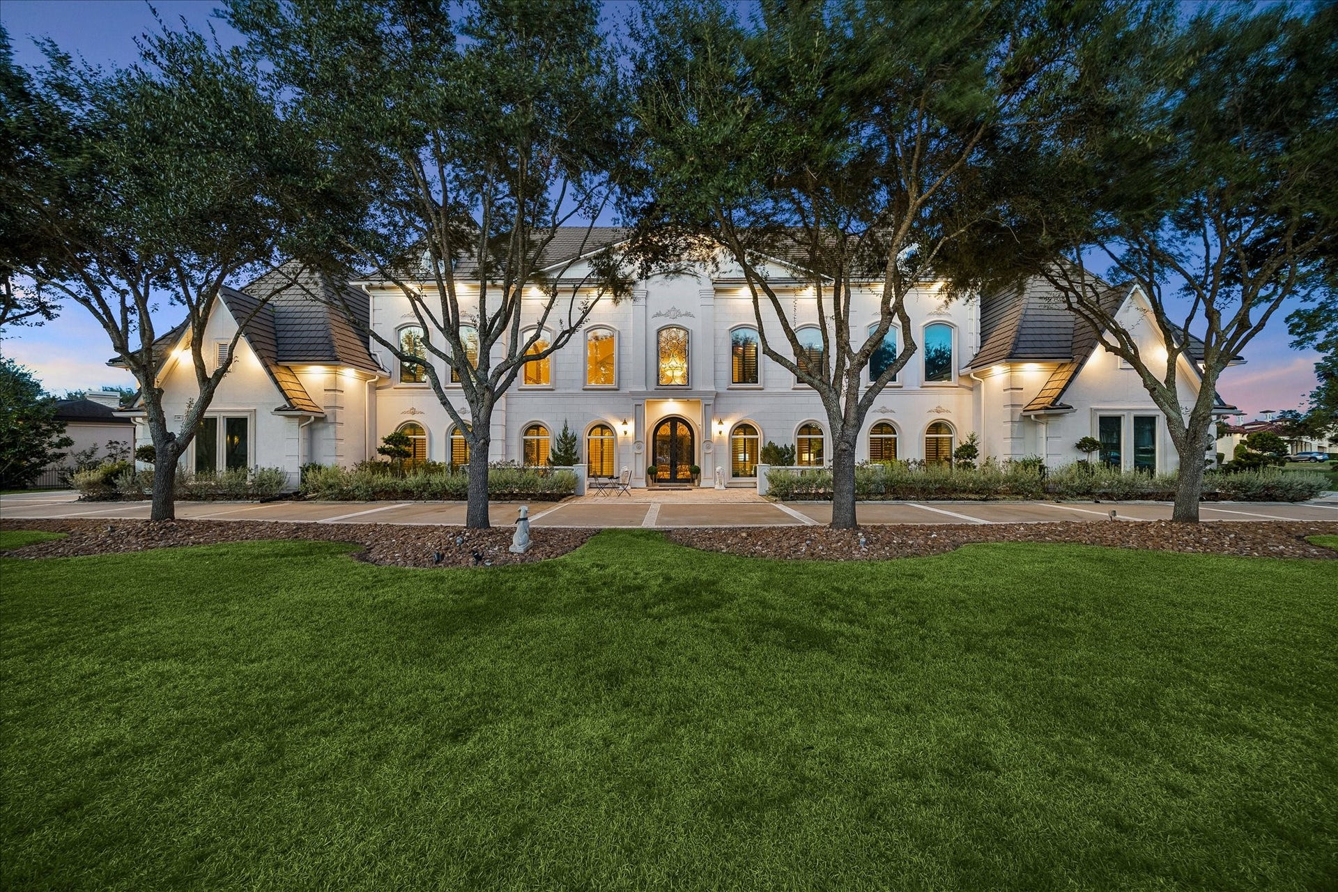 18 Sovereign Circle, Richmond, TX 77469 18 Sovereign Circle, Richmond, TX 77469