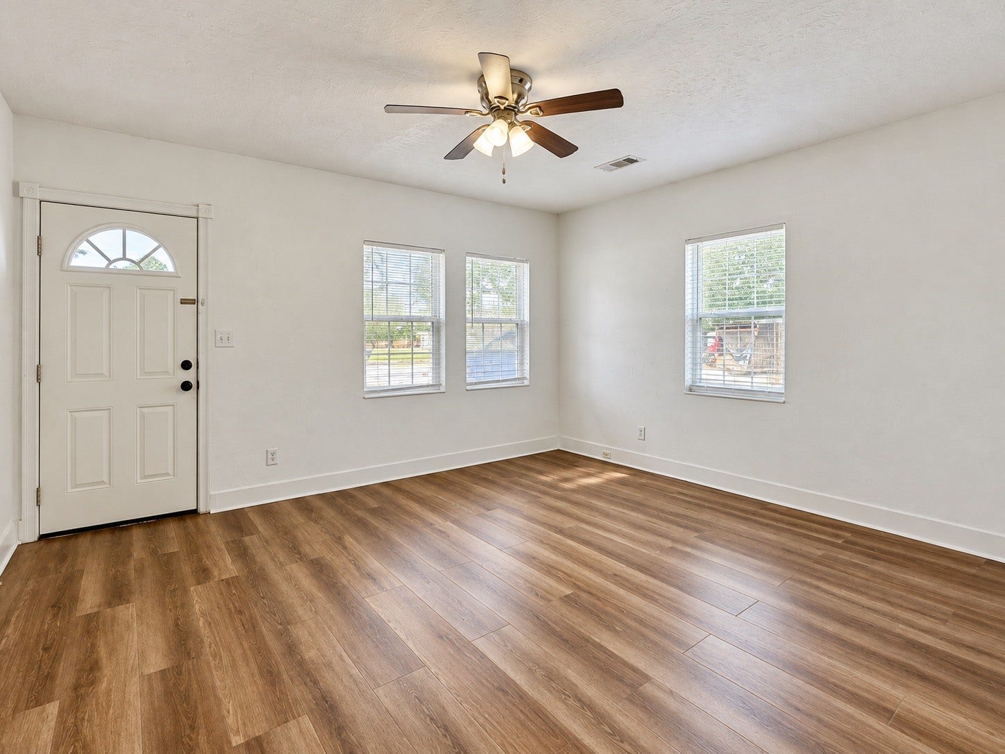 416 W Brazos Avenue, West Columbia, TX 77486 416 W Brazos Avenue, West Columbia, TX 77486