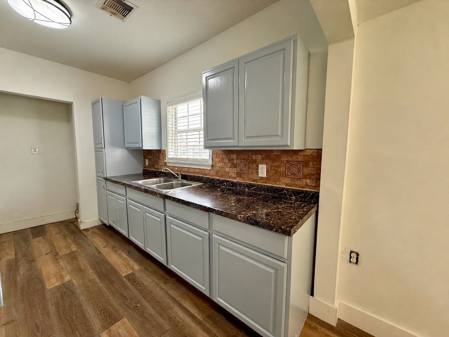 416 W Brazos Avenue, West Columbia, TX 77486 416 W Brazos Avenue, West Columbia, TX 77486