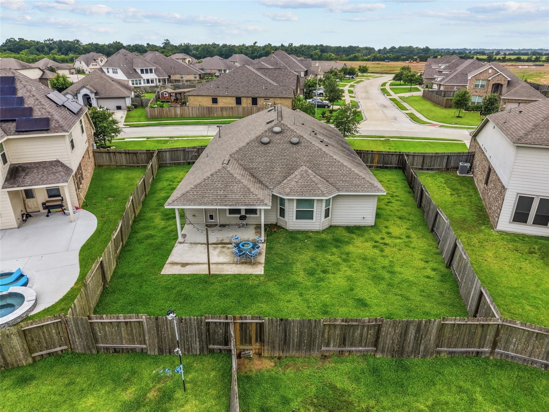 4331 Oakdale Mist Drive, Dickinson, TX 77539 4331 Oakdale Mist Drive, Dickinson, TX 77539