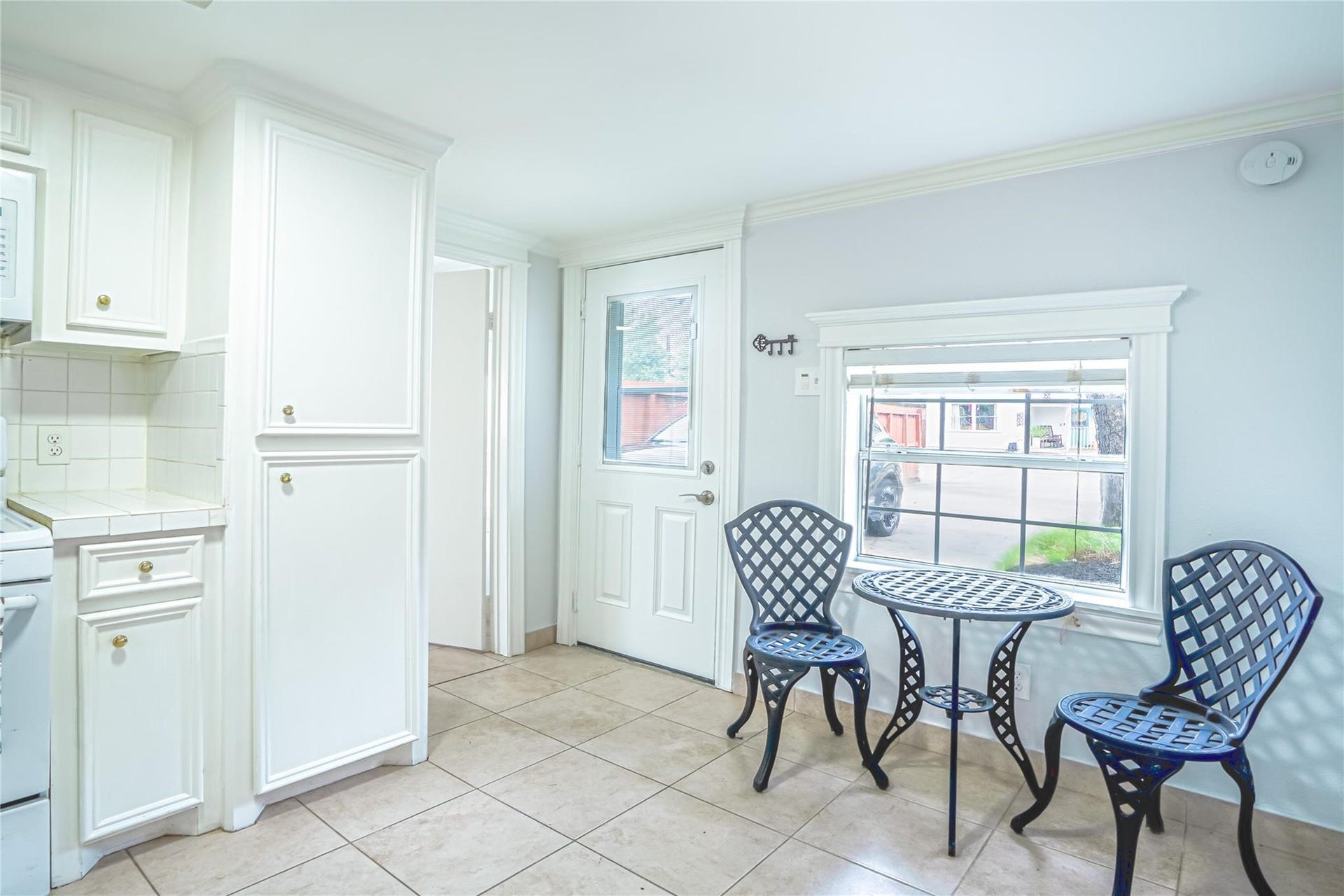 860 E 25th Street, Houston, TX 77009 860 E 25th Street, Houston, TX 77009