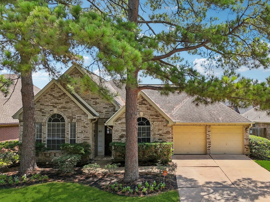 Property photo for 1322 W Forest Drive, Houston, TX