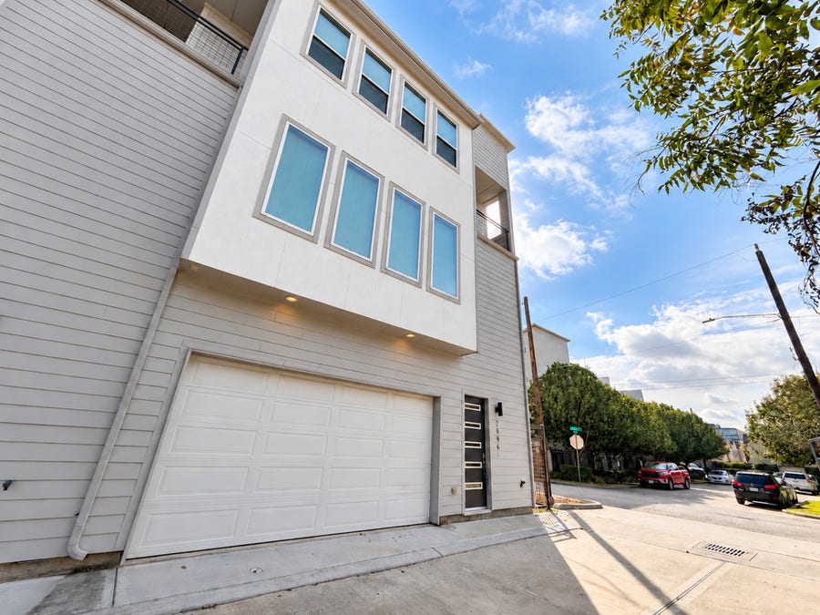 Property photo for 2906 Cline Street, Houston, TX