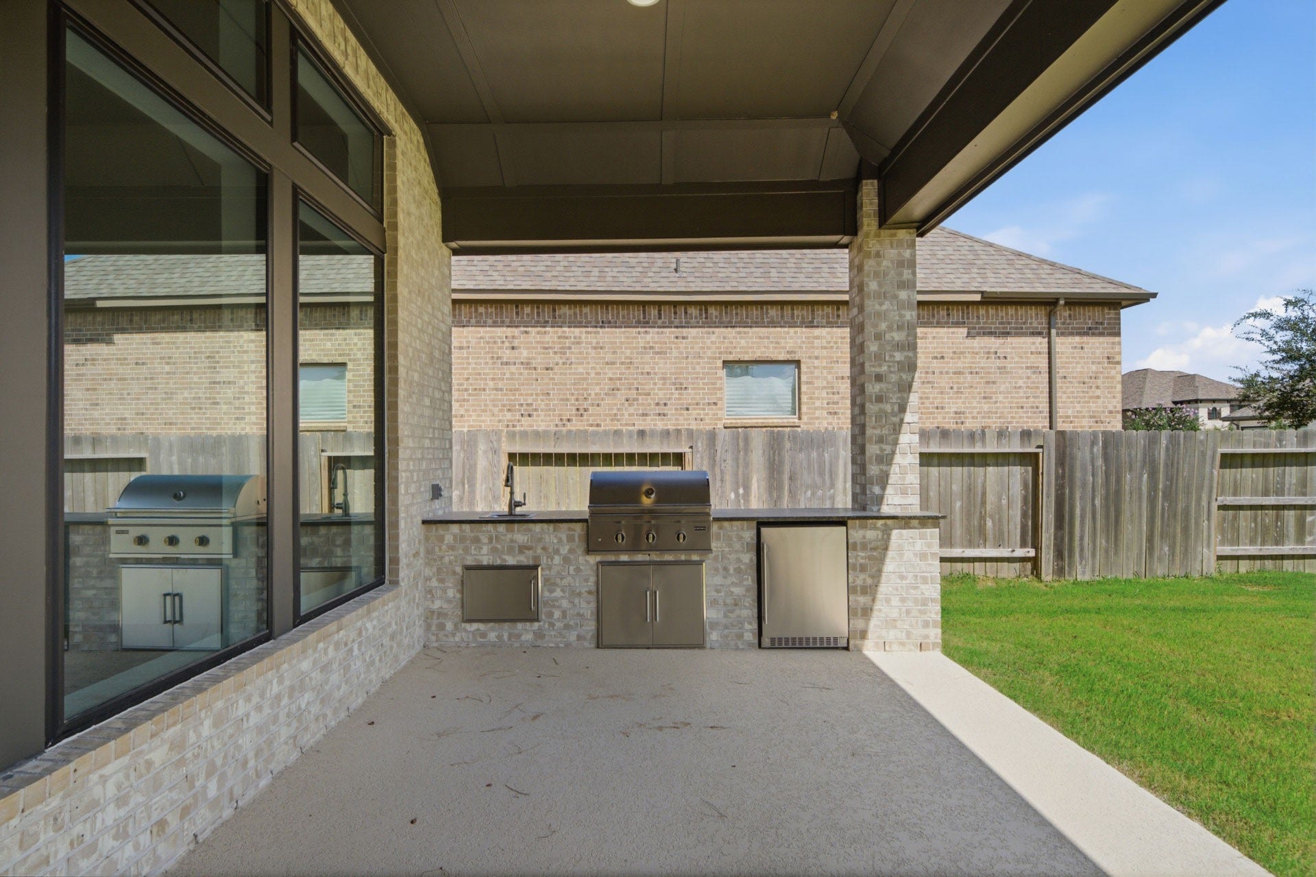 15607 Early Bird Lane, Conroe, TX 77302 15607 Early Bird Lane, Conroe, TX 77302