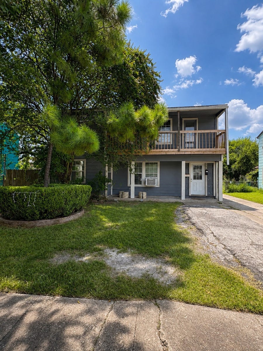 Property photo for 5016 Irving Way, Houston, TX