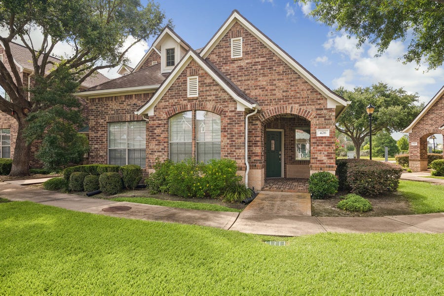 Property photo for 426 Cypress Vista, Houston, TX