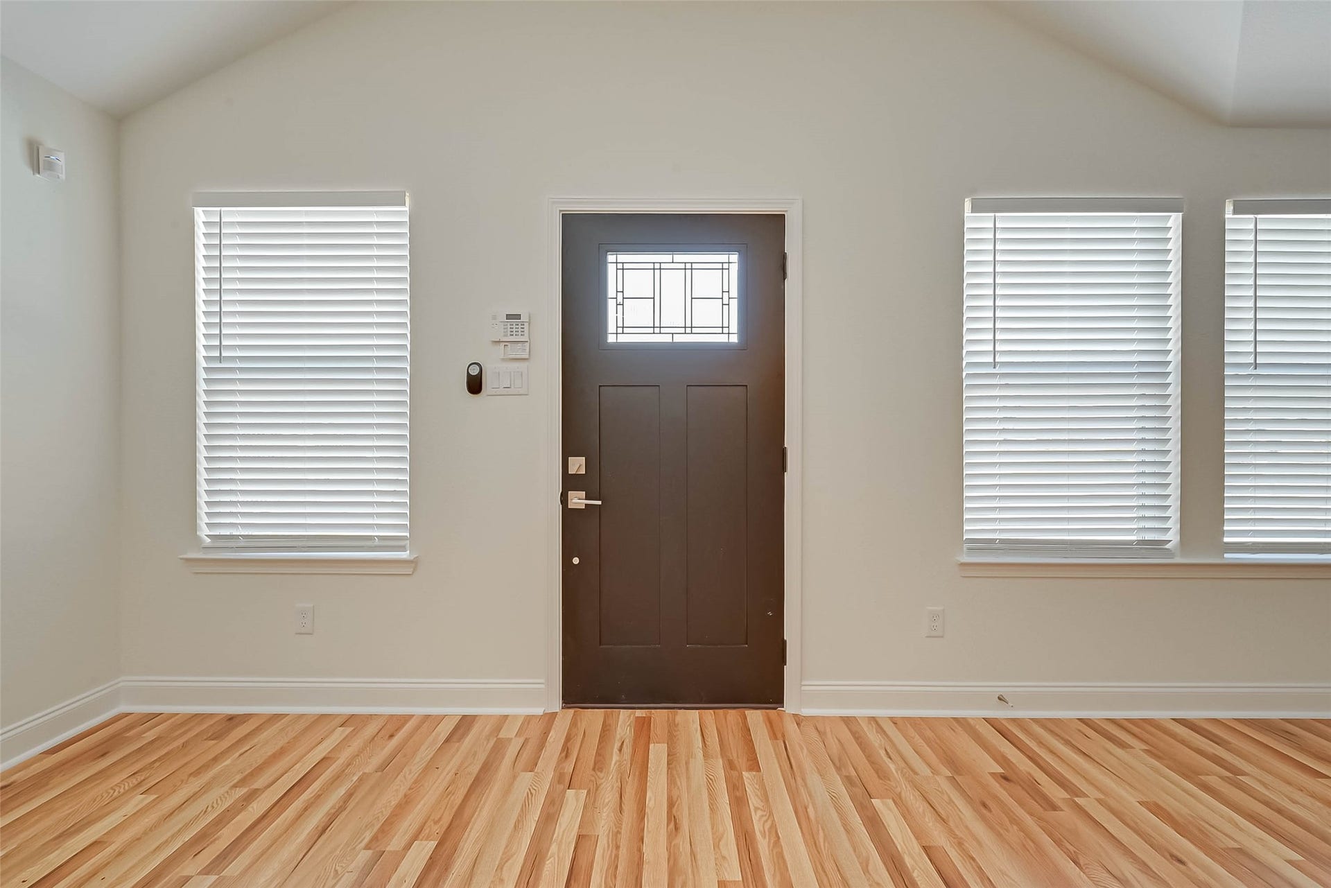 4934 Malmedy Unit Road, #A/B, Houston, TX 77033 4934 Malmedy Unit Road, #A/B, Houston, TX 77033
