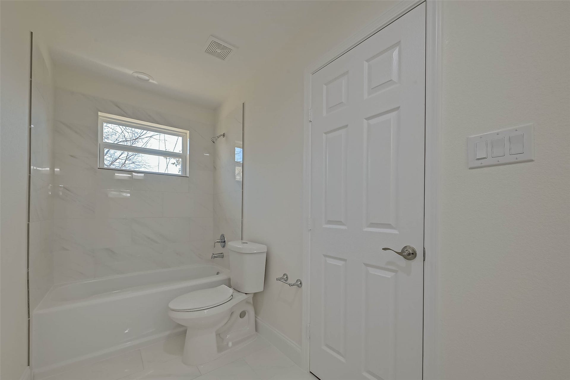 4934 Malmedy Unit Road, #A/B, Houston, TX 77033 4934 Malmedy Unit Road, #A/B, Houston, TX 77033