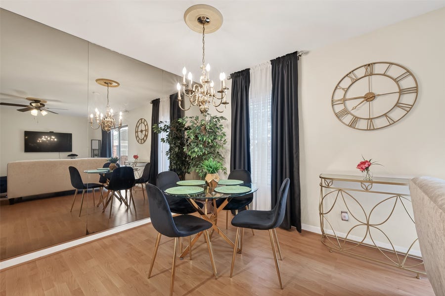 Property photo for 2822 Briarhurst Drive, #52, Houston, TX