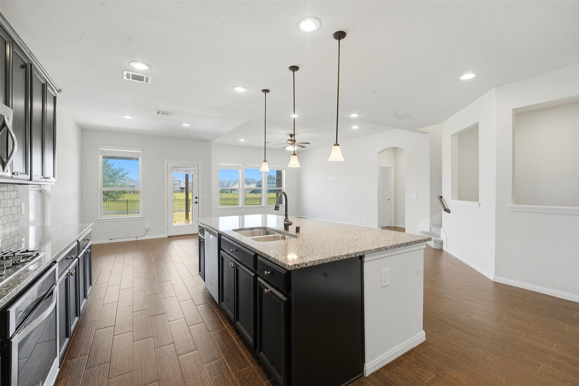 5318 Royal Sunset Court, Katy, TX 77493 5318 Royal Sunset Court, Katy, TX 77493