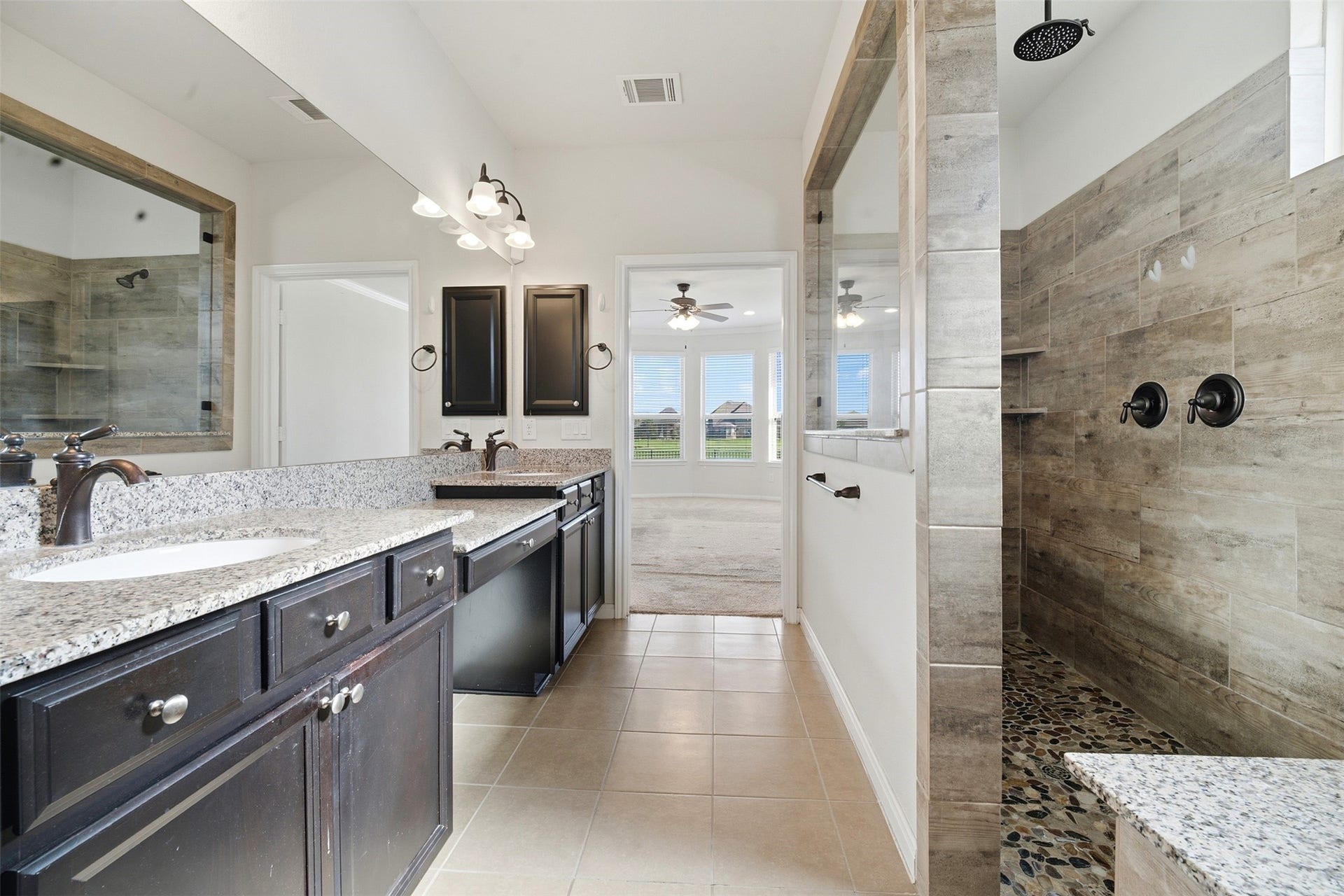 5318 Royal Sunset Court, Katy, TX 77493 Spa Shower