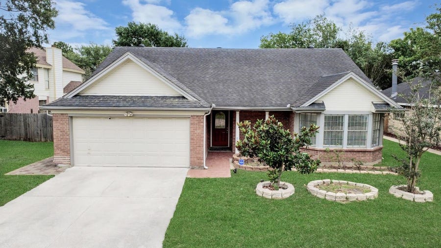 Property photo for 4922 E Laureldale Drive, Houston, TX
