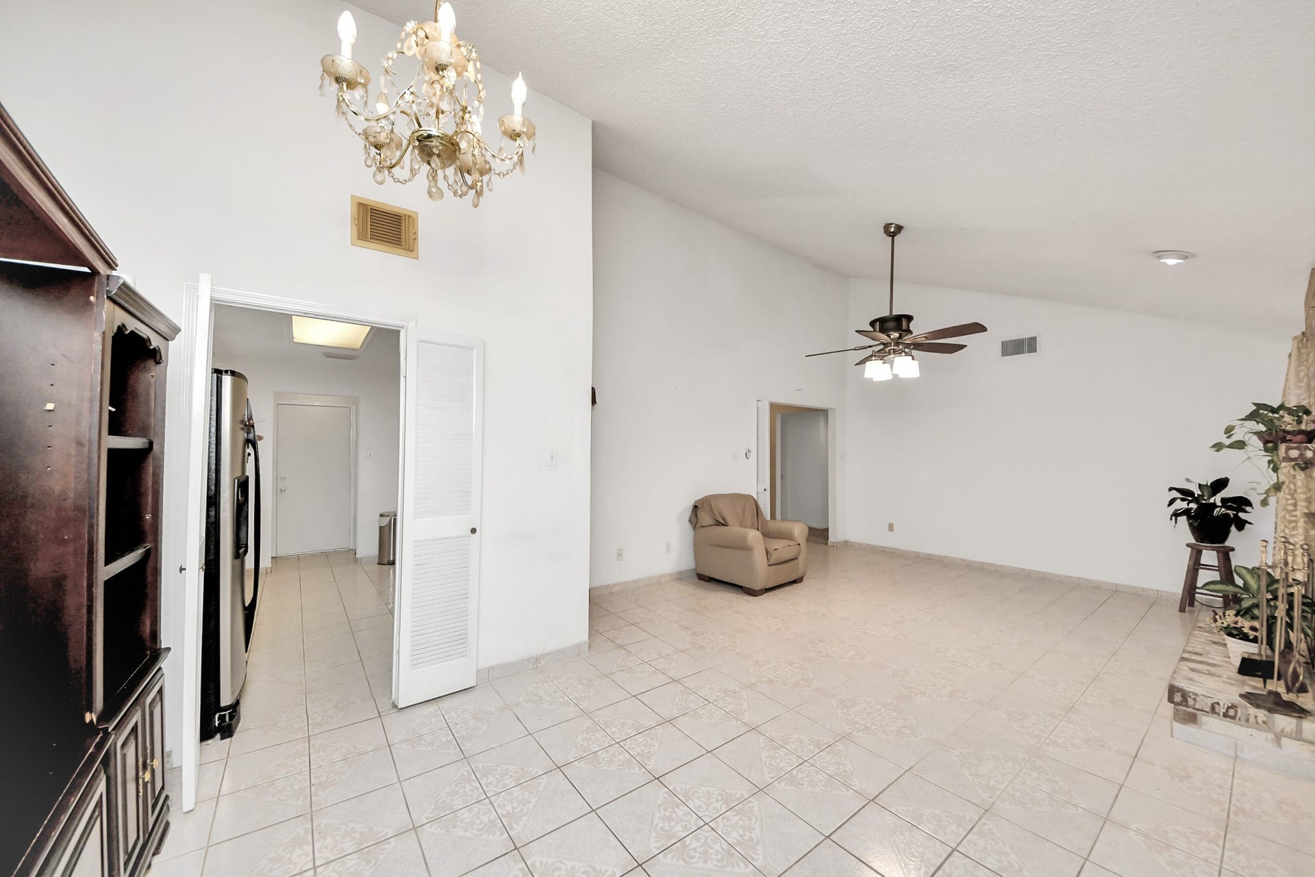 11610 Bowhead Drive, Houston, TX 77013 11610 Bowhead Drive, Houston, TX 77013