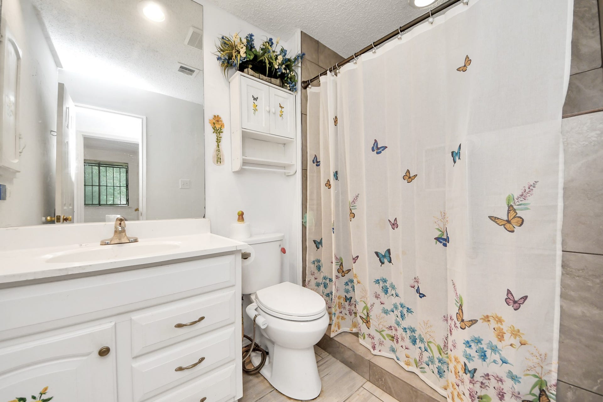 11610 Bowhead Drive, Houston, TX 77013 11610 Bowhead Drive, Houston, TX 77013