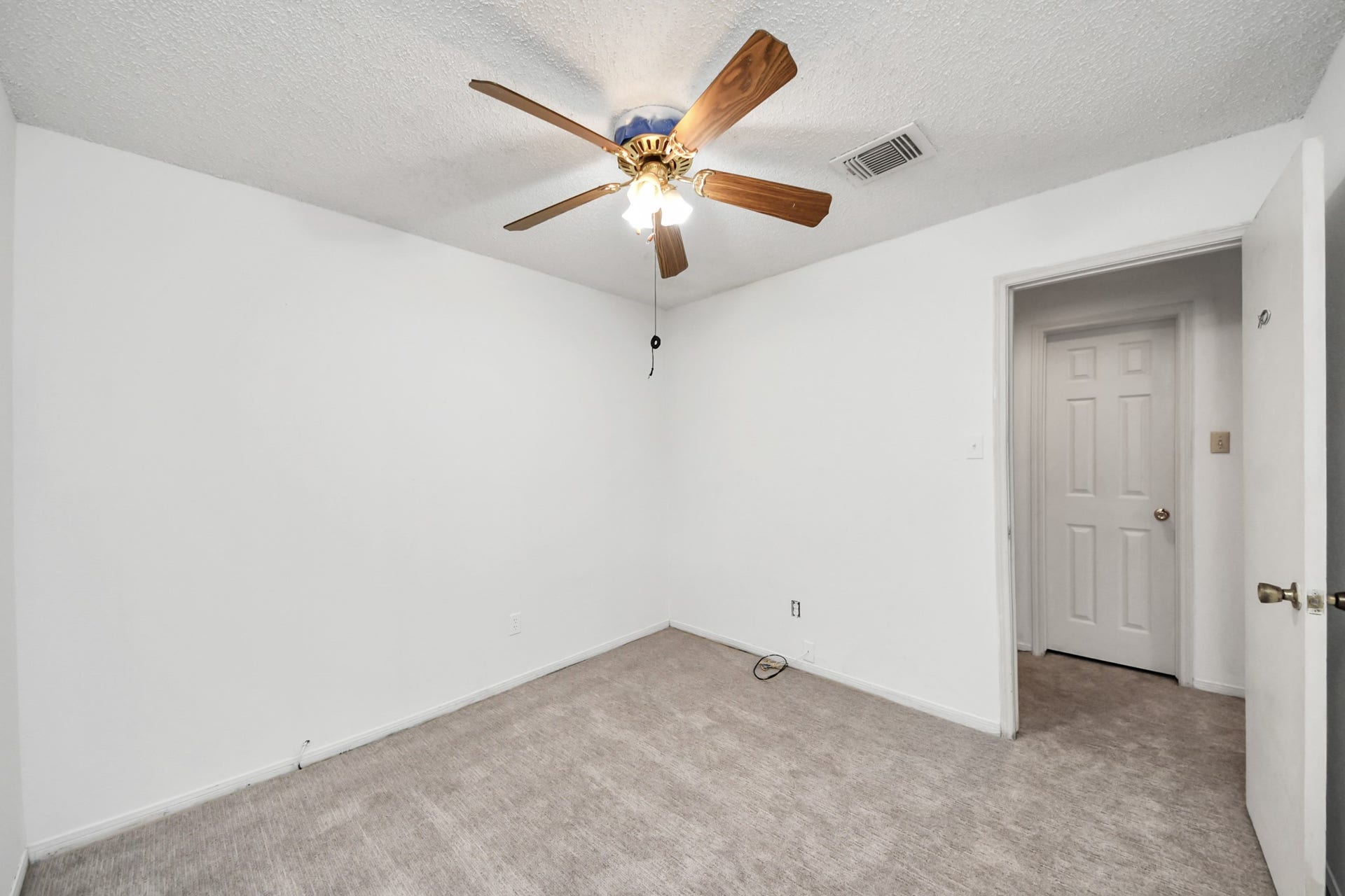 11610 Bowhead Drive, Houston, TX 77013 11610 Bowhead Drive, Houston, TX 77013