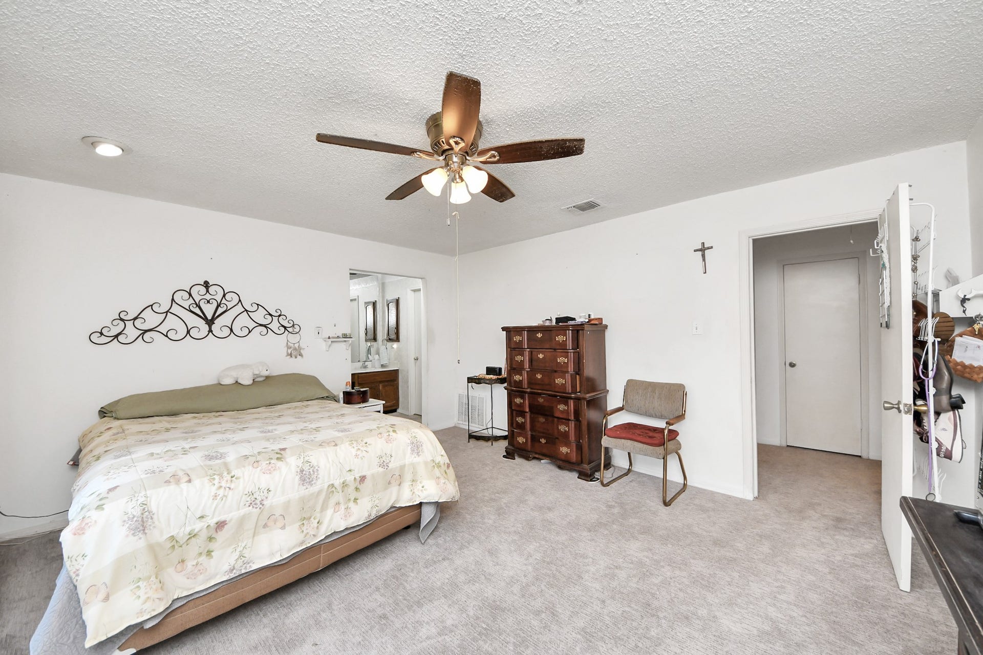 11610 Bowhead Drive, Houston, TX 77013 11610 Bowhead Drive, Houston, TX 77013