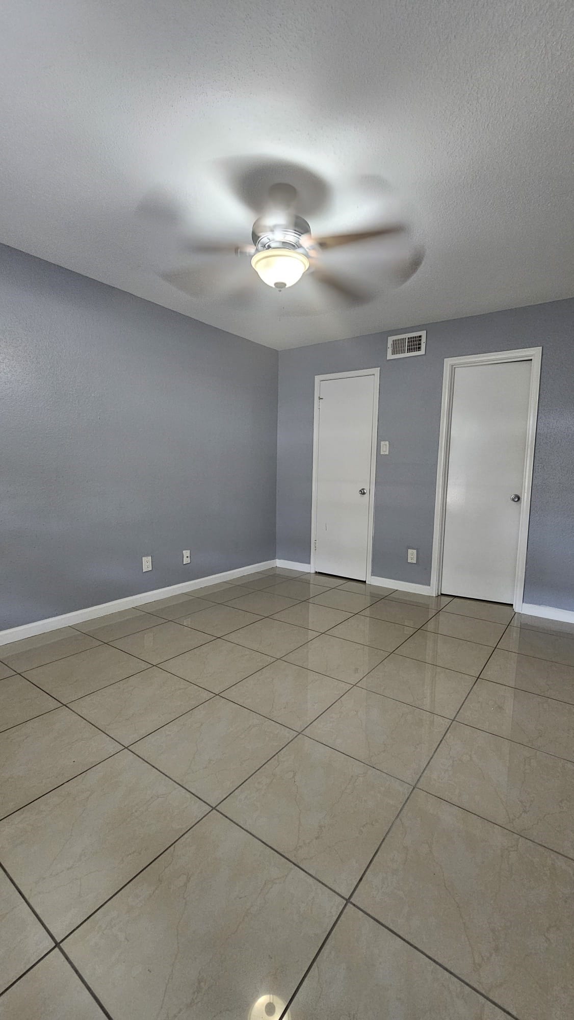 9700 Leawood Boulevard, #1111, Houston, TX 77099 Primary Bedroom