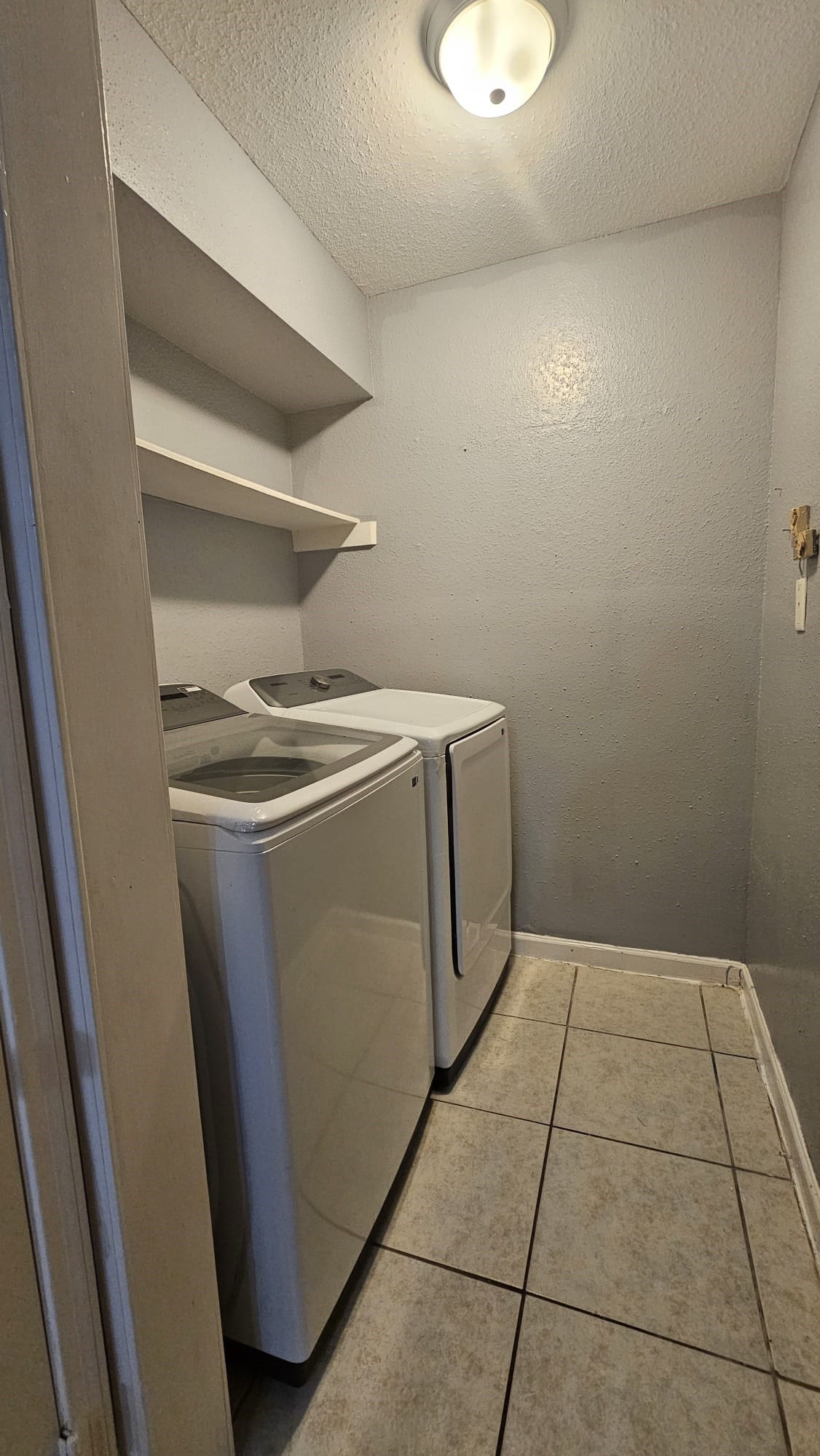 9700 Leawood Boulevard, #1111, Houston, TX 77099 9700 Leawood Boulevard, #1111, Houston, TX 77099