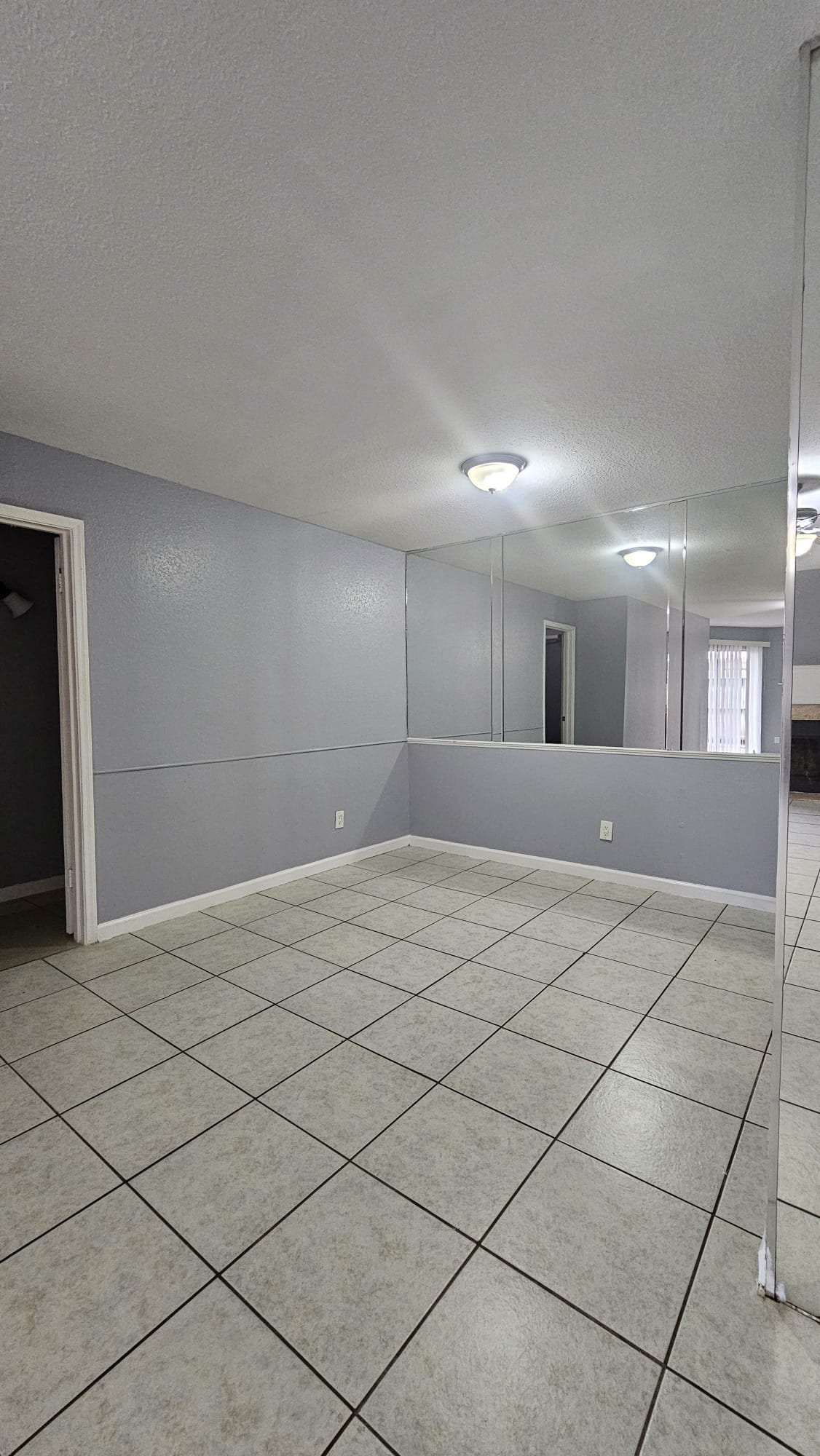 9700 Leawood Boulevard, #1111, Houston, TX 77099 Dining Room