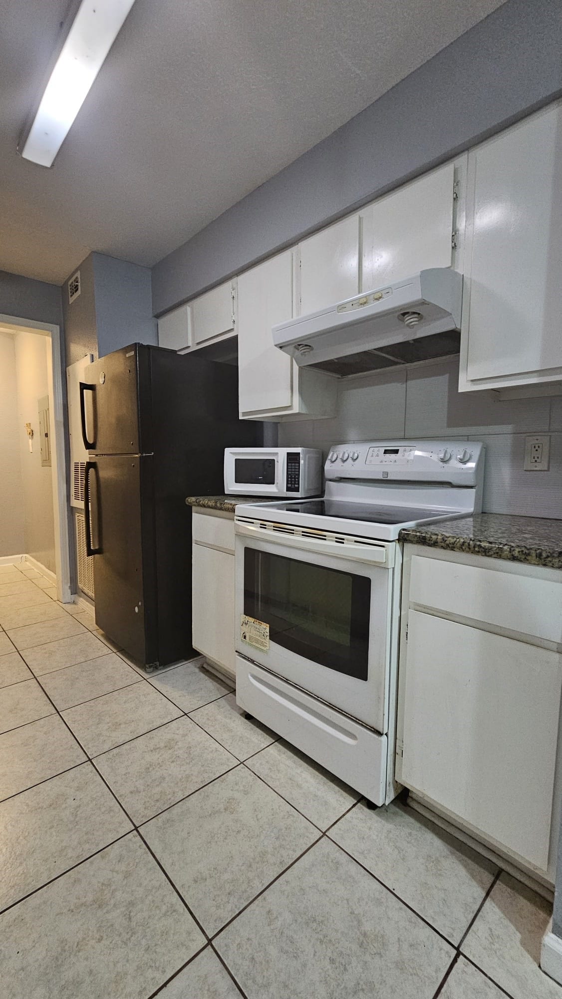 9700 Leawood Boulevard, #1111, Houston, TX 77099 9700 Leawood Boulevard, #1111, Houston, TX 77099