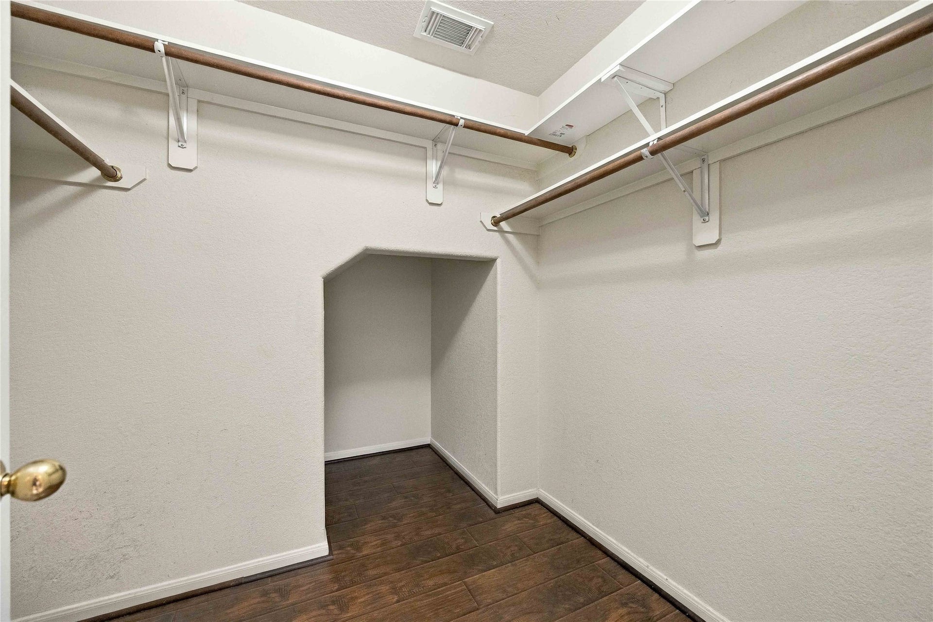 12314 Brentleywood Lane, Houston, TX 77070 Primary Walk-in-Closet