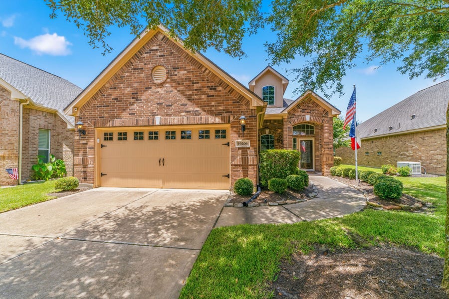 Property photo for 19206 Blue Cove Court, Cypress, TX
