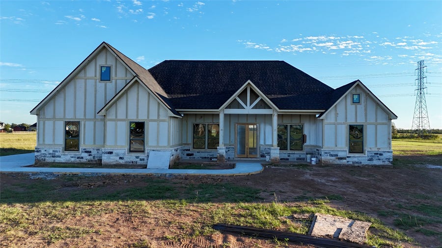 Property photo for 448 Angus Trail, Angleton, TX