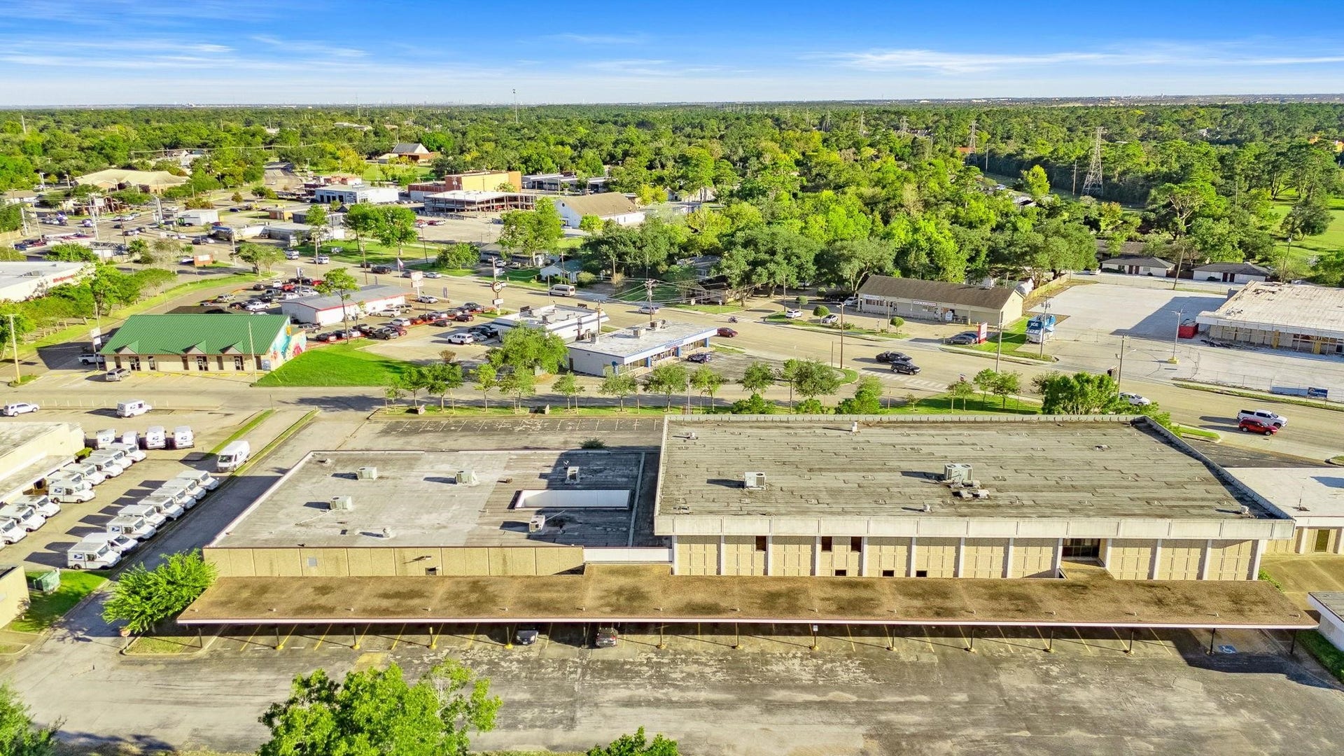 2401 Termini Street, Dickinson, TX 77539 37,000sf Building