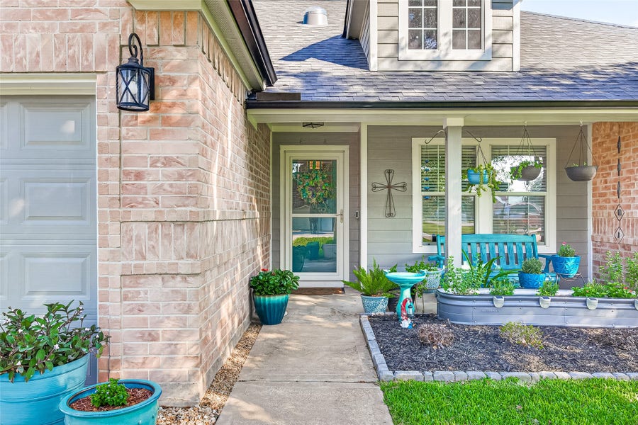 Property photo for 3802 Crestwood Circle, Needville, TX