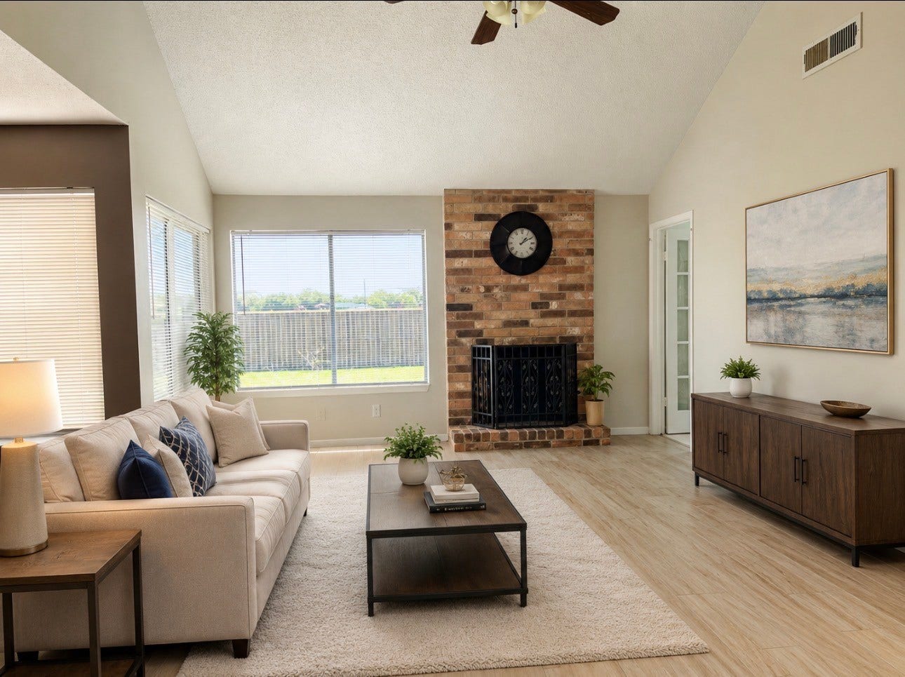 3023 Garden Lane, Sugar Land, TX 77479 Virtual staging