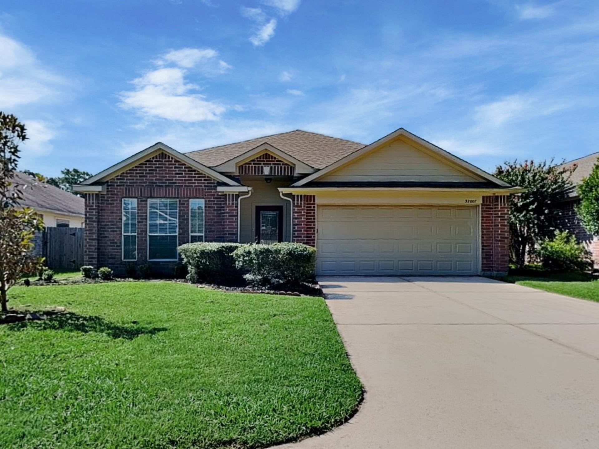32007 Annice Lane, Pinehurst, TX 77362 32007 Annice Lane, Pinehurst, TX 77362