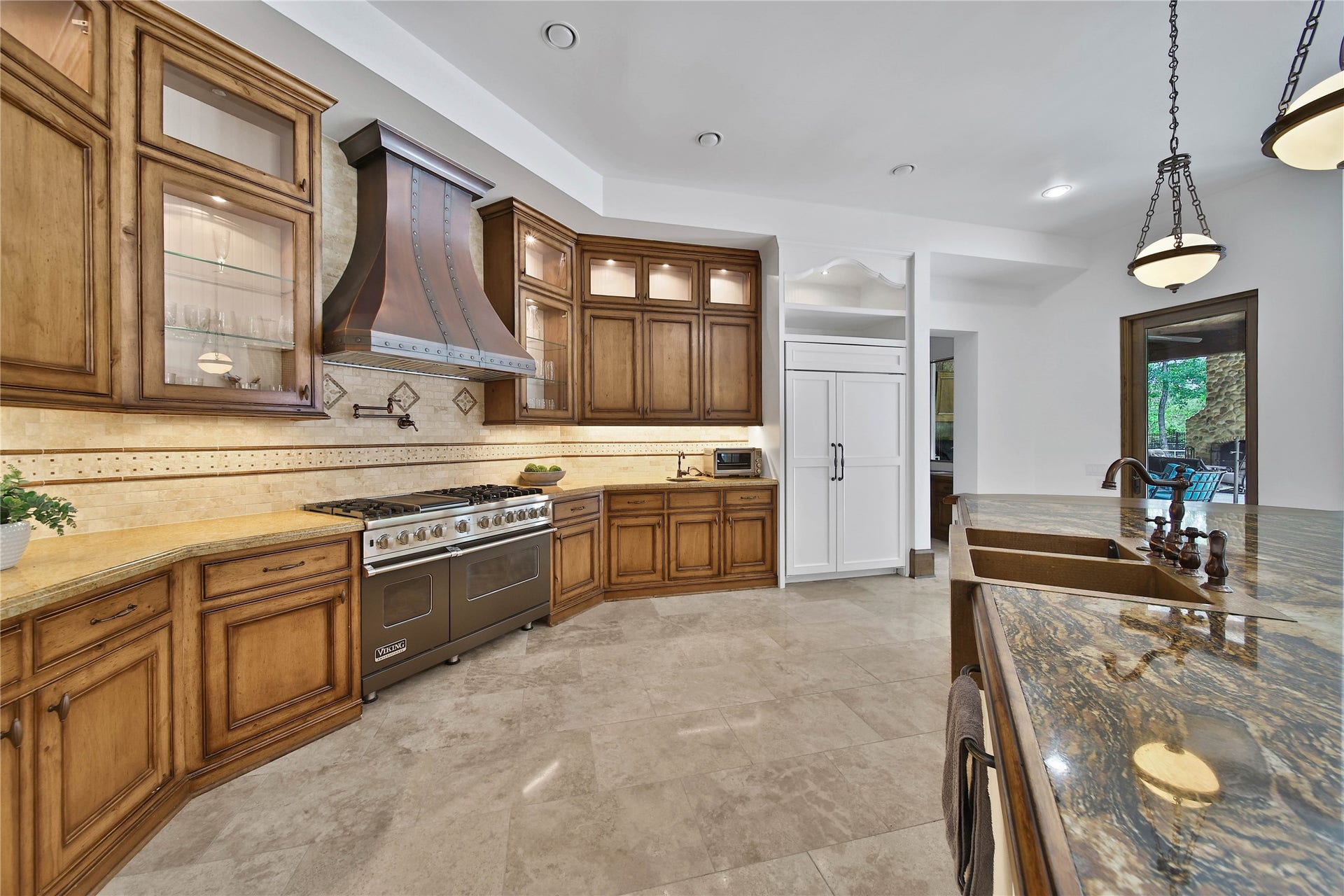 247 S Fazio Way, Spring, TX 77389 247 S Fazio Way, Spring, TX 77389