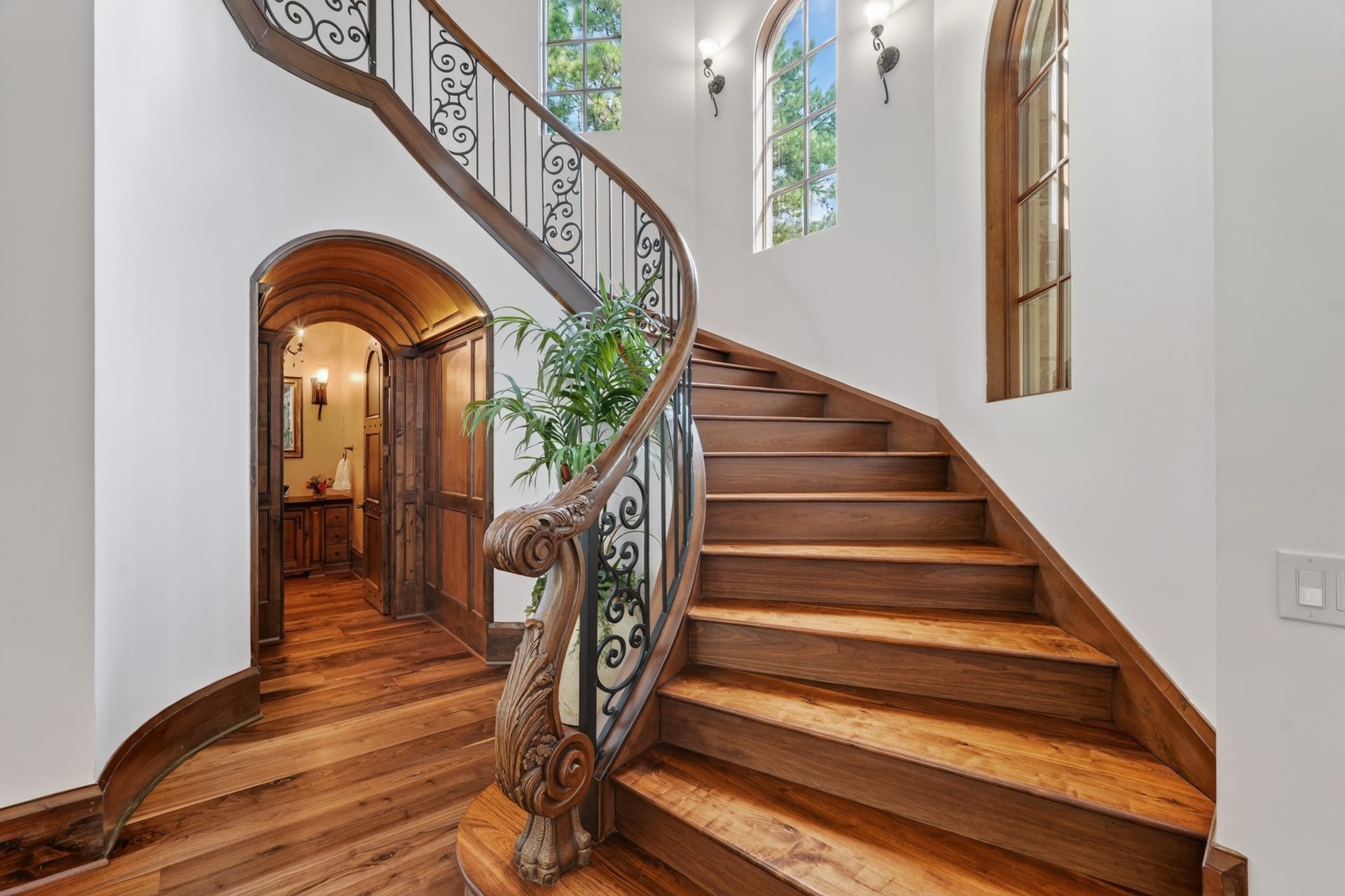 247 S Fazio Way, Spring, TX 77389 247 S Fazio Way, Spring, TX 77389