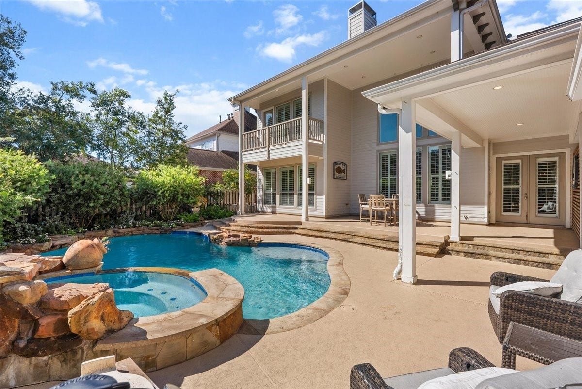 1218 Bluebonnet Drive, Seabrook, TX 77586