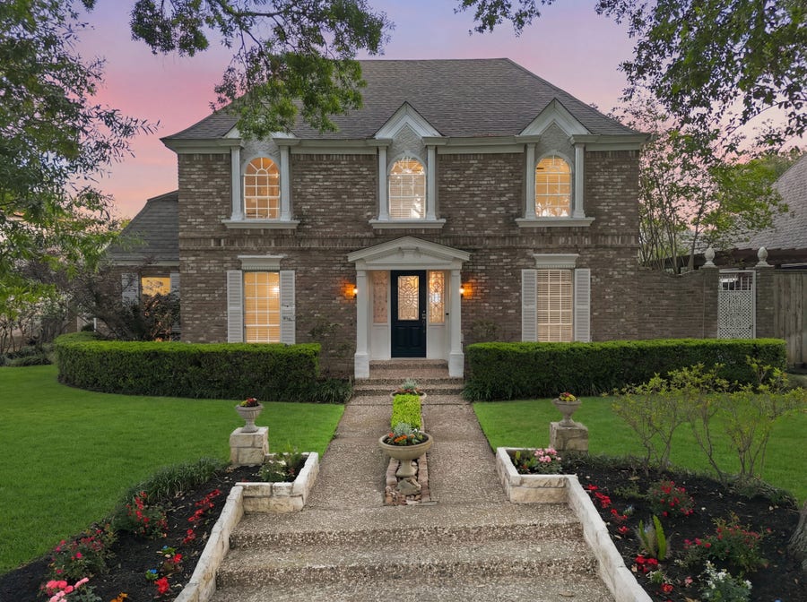 Property photo for 15814 Fleetwood Oaks Drive, Houston, TX