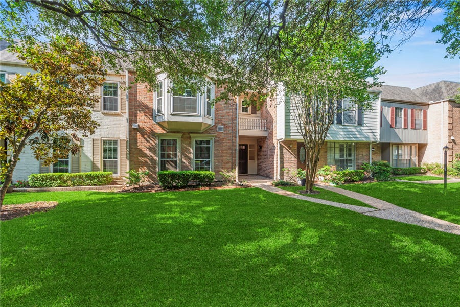 Property photo for 13194 Trail Hollow Drive, #3194, Houston, TX