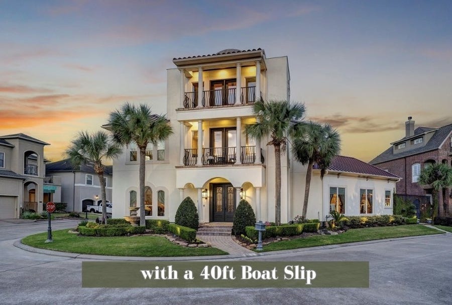 Property photo for 1410 Oceanside Lane, League City, TX