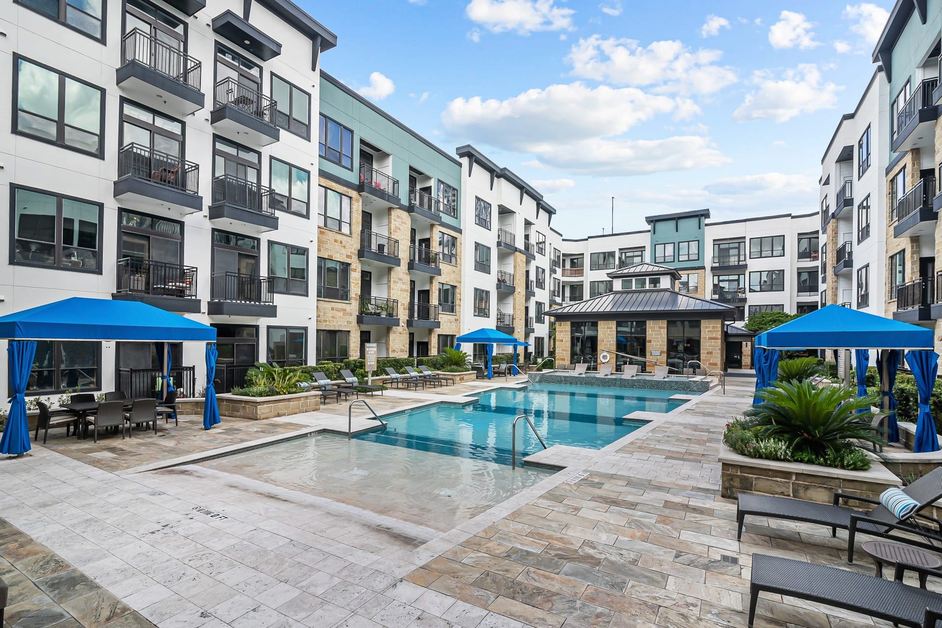 1616 W Dallas Street, #111, Houston, TX 77019 1616 W Dallas Street, #111, Houston, TX 77019