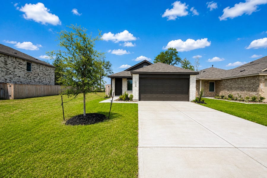 Property photo for 31418 Casacalenda Lane, Huffman, TX