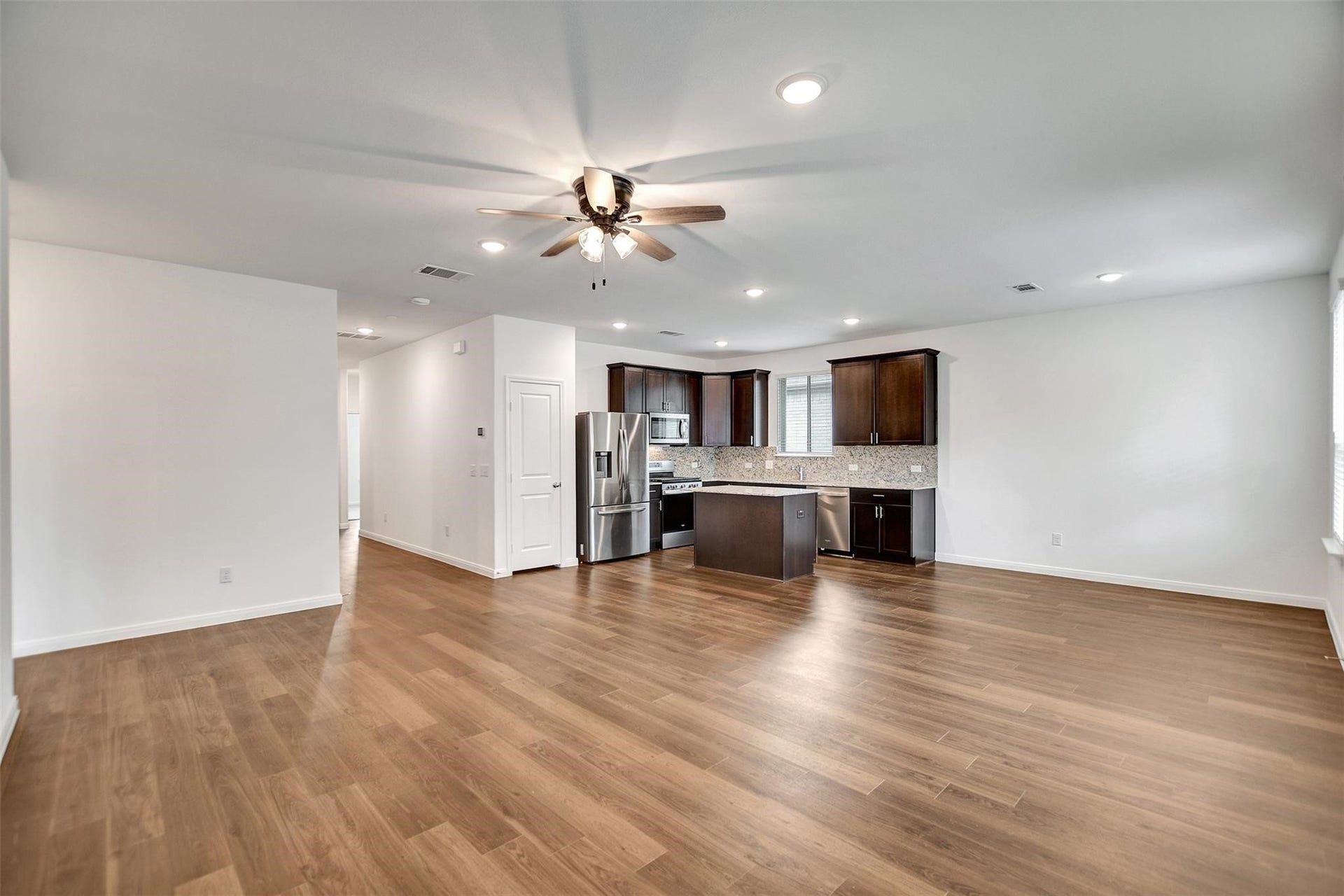 315 Appaloosa Drive, Alvin, TX 77511 315 Appaloosa Drive, Alvin, TX 77511