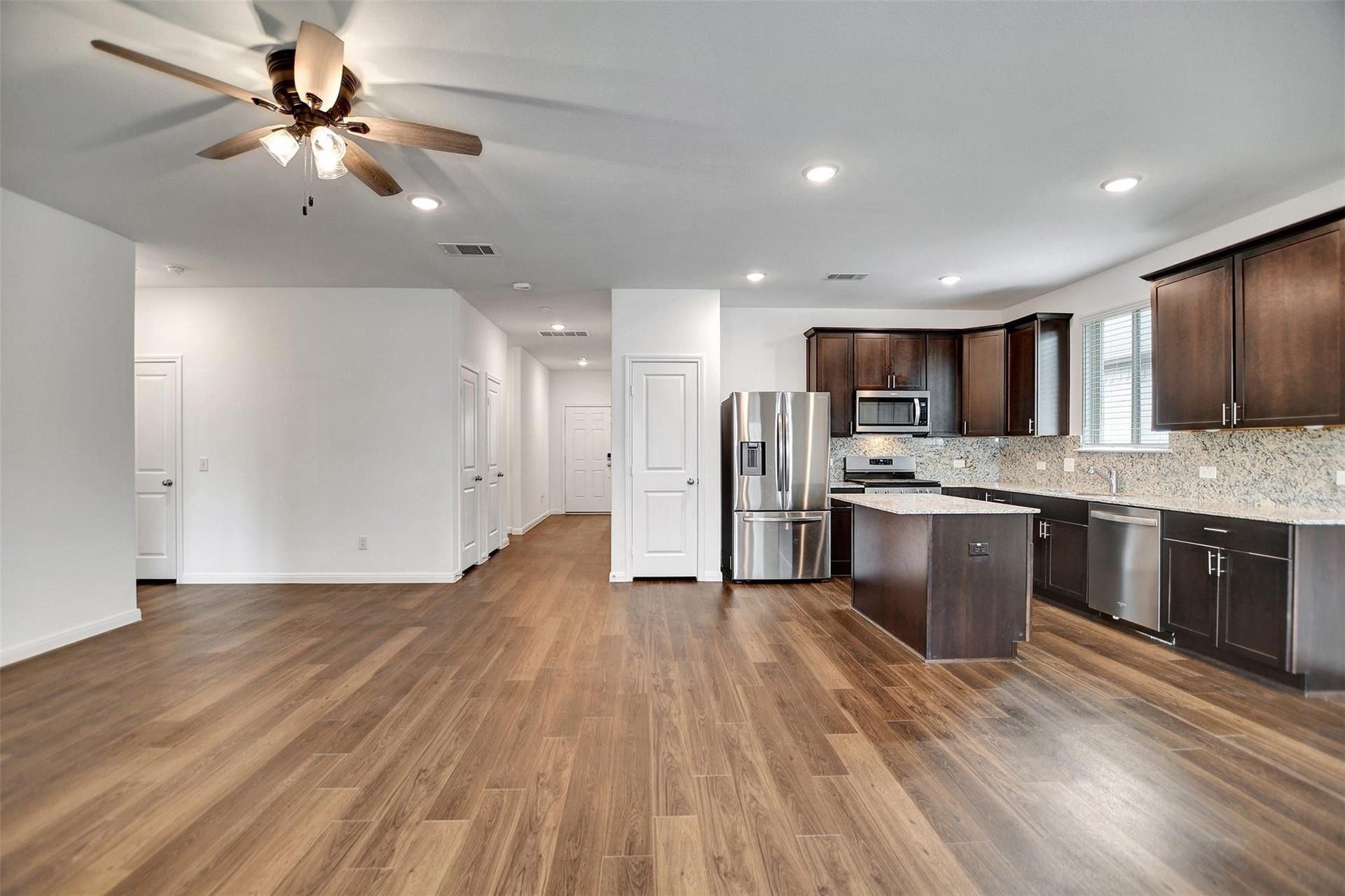 315 Appaloosa Drive, Alvin, TX 77511 315 Appaloosa Drive, Alvin, TX 77511