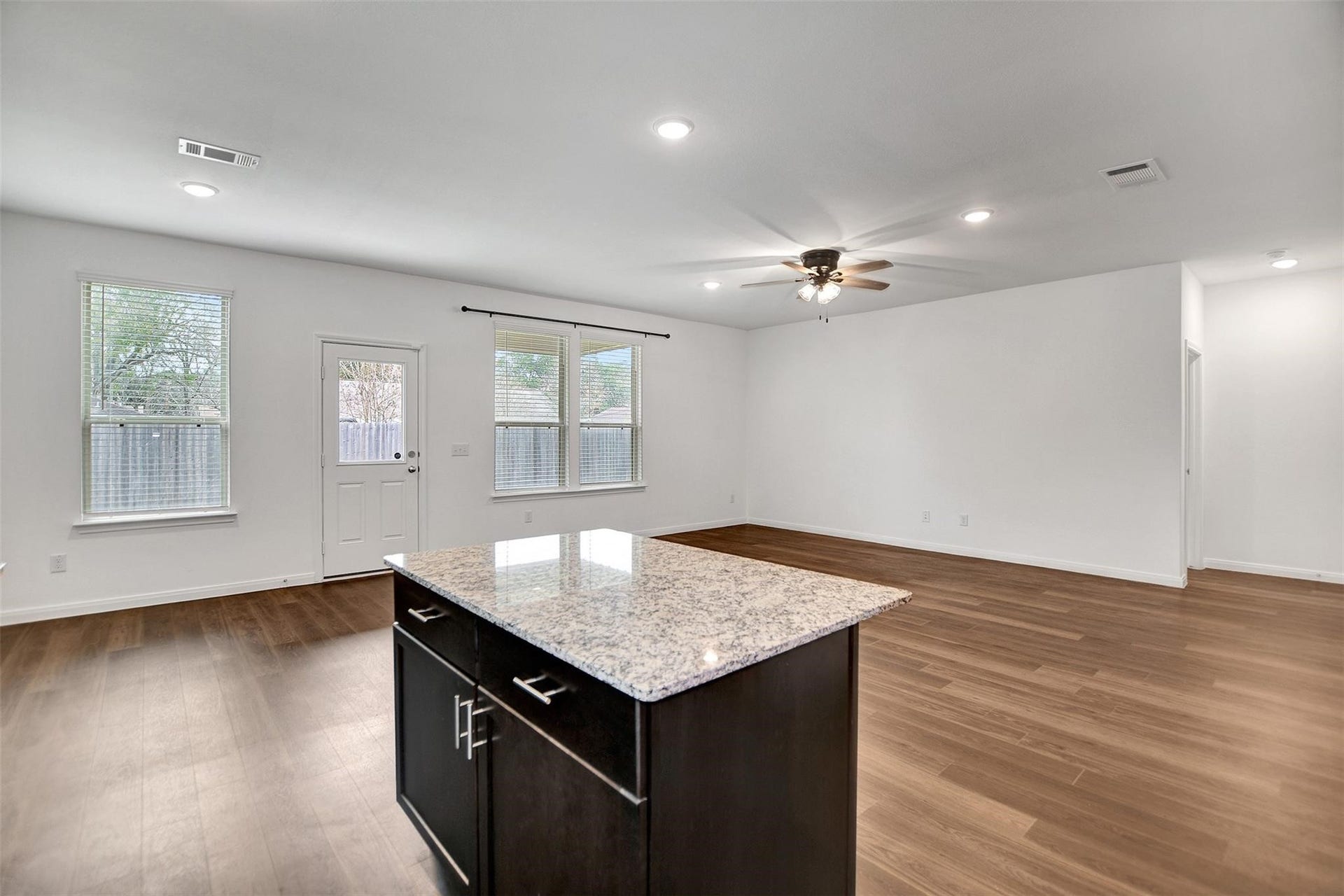 315 Appaloosa Drive, Alvin, TX 77511 315 Appaloosa Drive, Alvin, TX 77511
